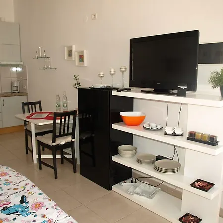 דירה Studio Lista *